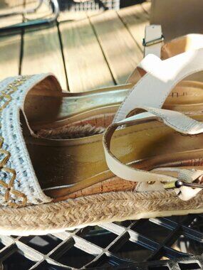 Earth  Collins Ankle Strap Espadrille Platform Wedge Sandal (Good Used Condition